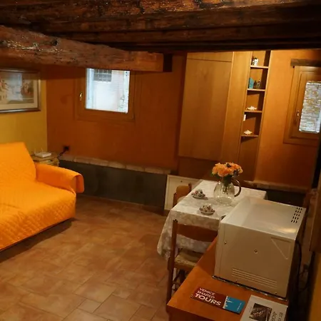 Casa Delle Gondole * Venetië